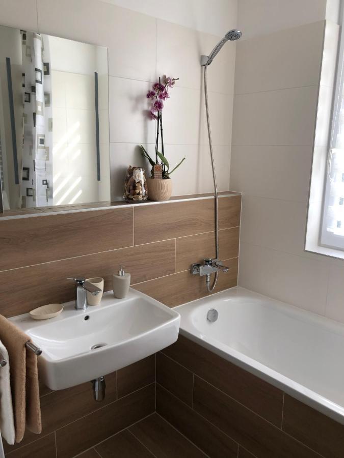 Tatra billetee apartmán s luxusným výhľadom na VysokéTatry a súkromným wellness Poprad Extérieur photo