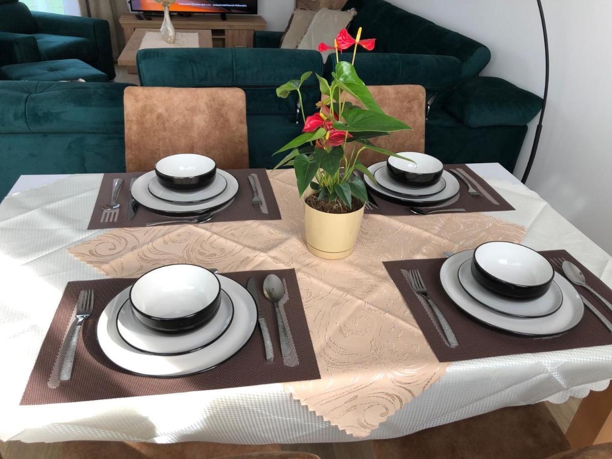 Tatra billetee apartmán s luxusným výhľadom na VysokéTatry a súkromným wellness Poprad Extérieur photo