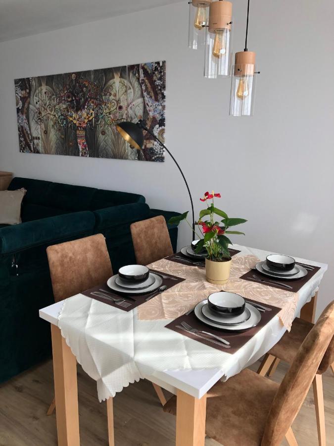 Tatra billetee apartmán s luxusným výhľadom na VysokéTatry a súkromným wellness Poprad Extérieur photo