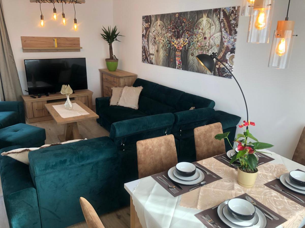 Tatra billetee apartmán s luxusným výhľadom na VysokéTatry a súkromným wellness Poprad Extérieur photo