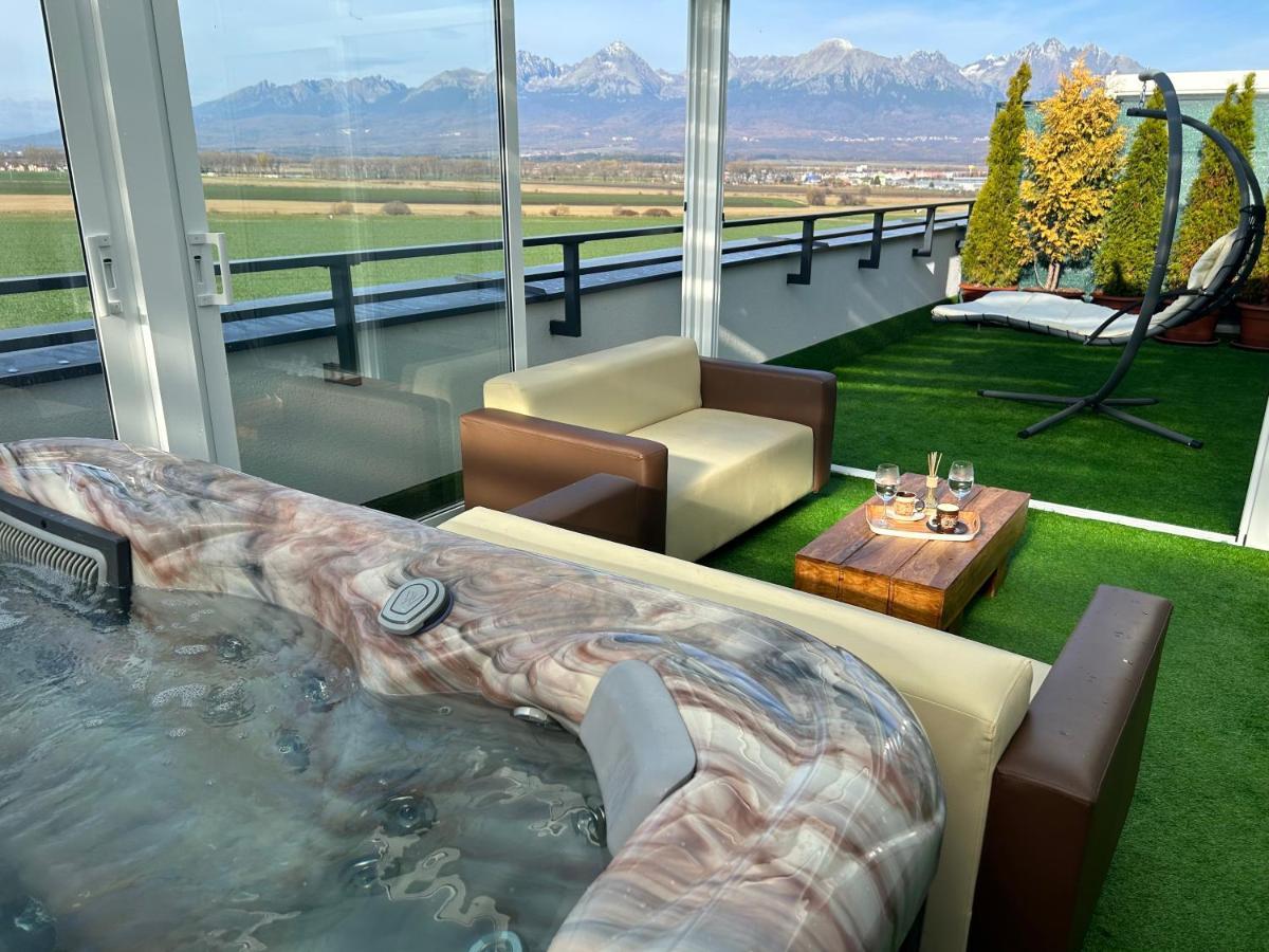 Tatra billetee apartmán s luxusným výhľadom na VysokéTatry a súkromným wellness Poprad Extérieur photo