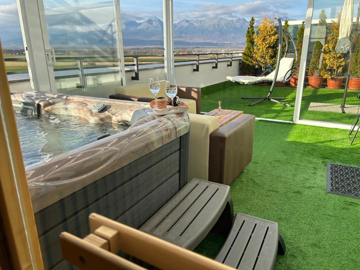 Tatra billetee apartmán s luxusným výhľadom na VysokéTatry a súkromným wellness Poprad Extérieur photo