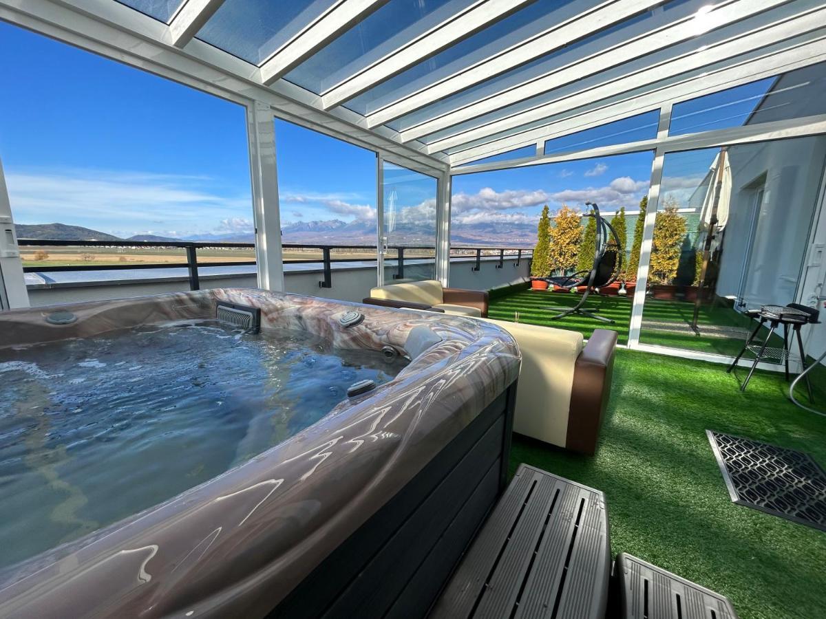 Tatra billetee apartmán s luxusným výhľadom na VysokéTatry a súkromným wellness Poprad Extérieur photo