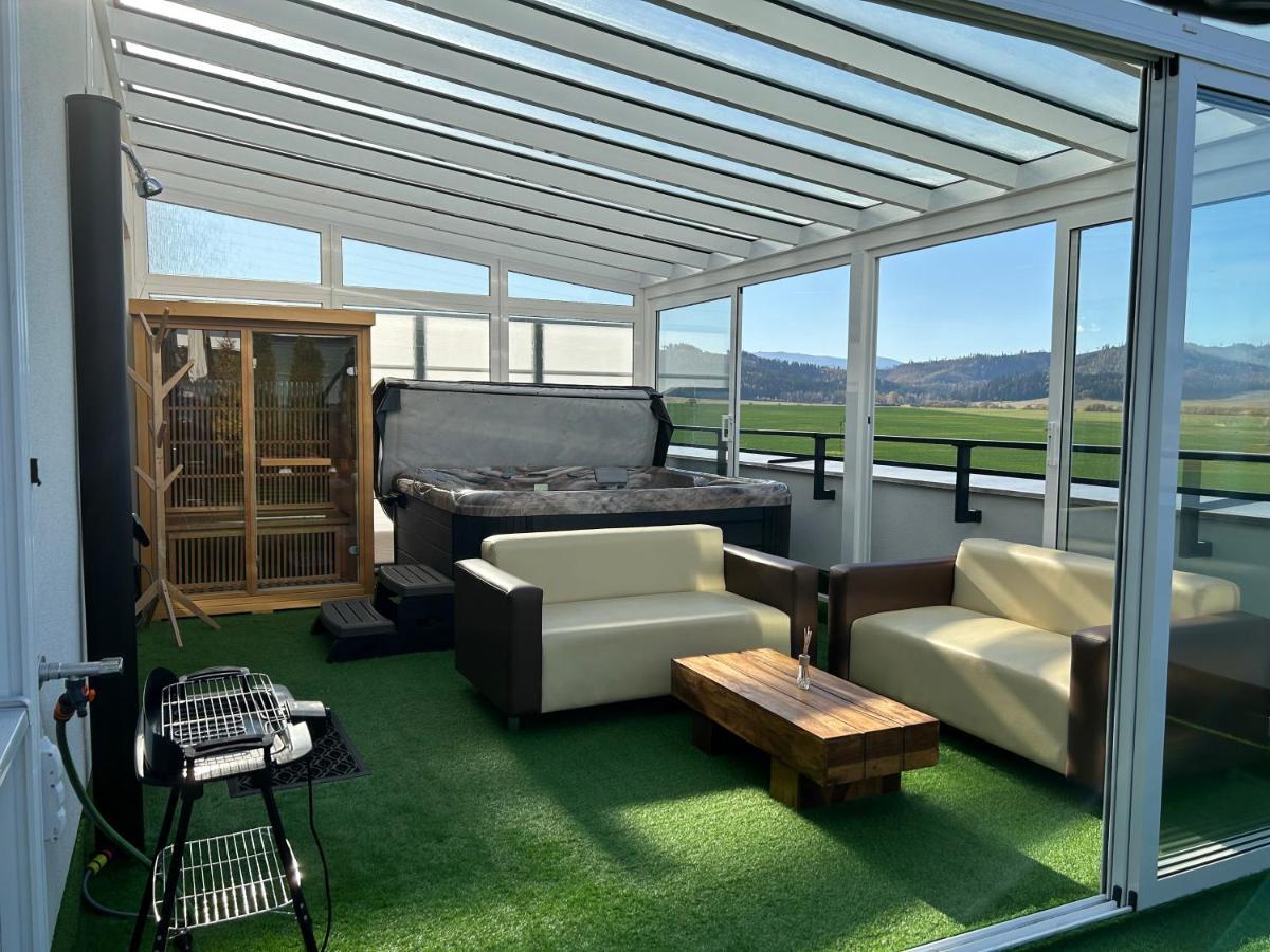Tatra billetee apartmán s luxusným výhľadom na VysokéTatry a súkromným wellness Poprad Extérieur photo